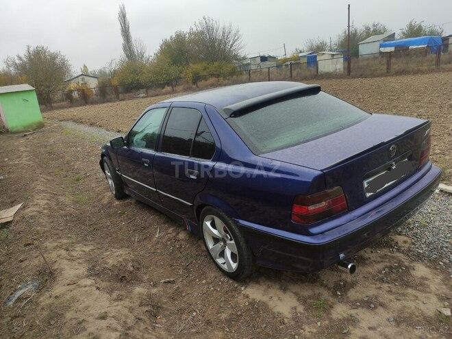 BMW 520 1992, 196,300 km - 2.0 л - İmişli