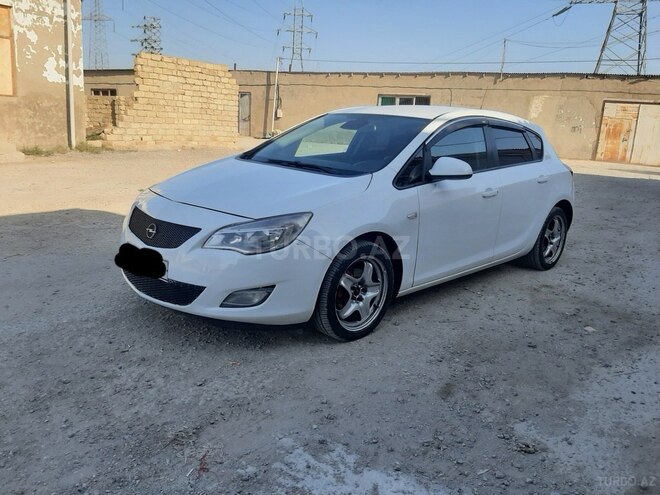Opel Astra 2010, 262,000 km - 1.3 l - Bakı