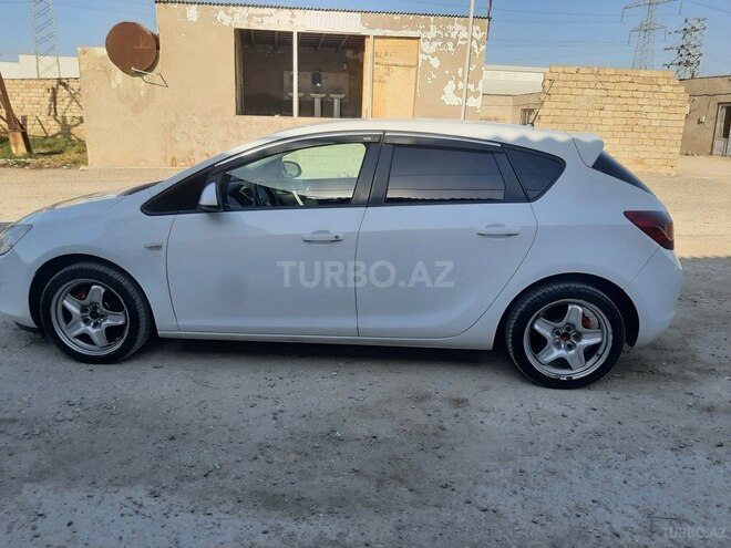 Opel Astra 2010, 262,000 km - 1.3 l - Bakı