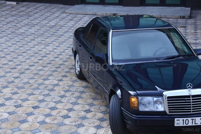 Mercedes E 200 d 1993, 156,000 km - 2.0 l - Gəncə