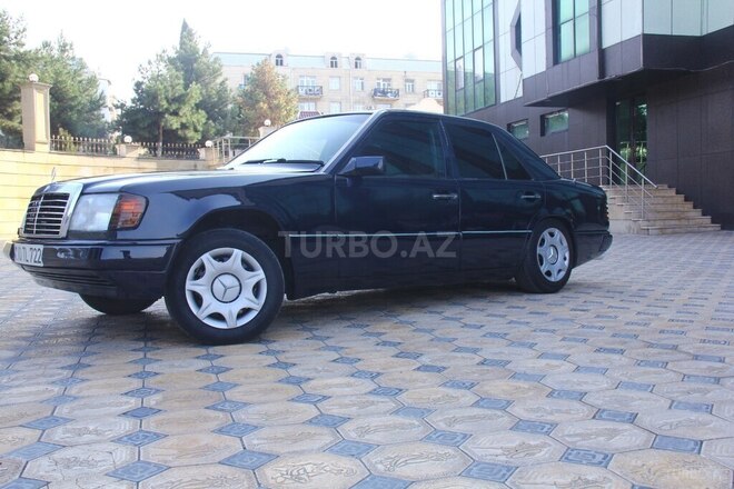 Mercedes E 200 d 1993, 156,000 km - 2.0 l - Gəncə