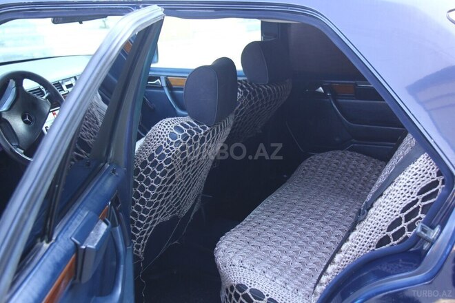 Mercedes E 200 d 1993, 156,000 km - 2.0 l - Gəncə