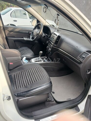 Hyundai Santa Fe 2010, 265,127 km - 2.4 l - Zaqatala