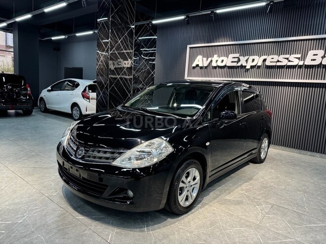Nissan Tiida-7