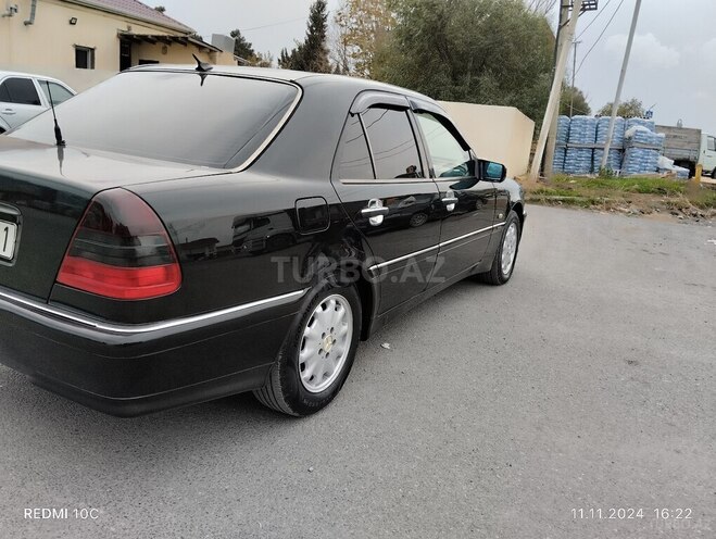 Mercedes C 240 1997, 325,800 km - 2.4 л - Ağsu
