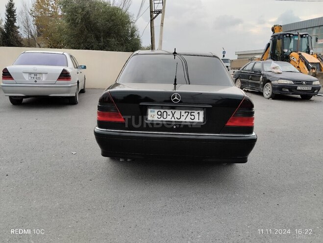Mercedes C 240 1997, 325,800 km - 2.4 л - Ağsu