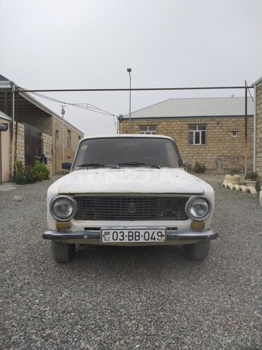 LADA (VAZ) 21011 1981, 75,000 km - 1.3 l - Gəncə