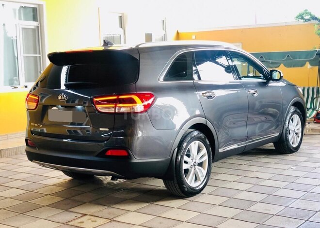 Kia Sorento 2017, 156,600 km - 2.0 l - Tovuz