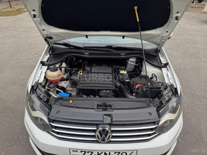 Volkswagen Polo 2018, 168,000 km - 1.6 l - Sumqayıt