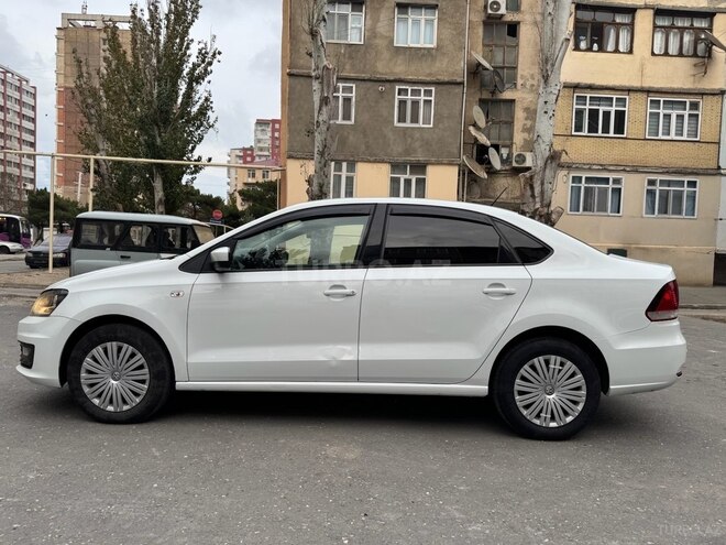 Volkswagen Polo 2018, 168,000 km - 1.6 l - Sumqayıt