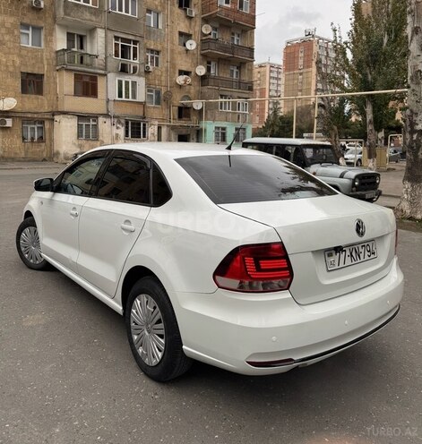 Volkswagen Polo 2018, 168,000 km - 1.6 l - Sumqayıt