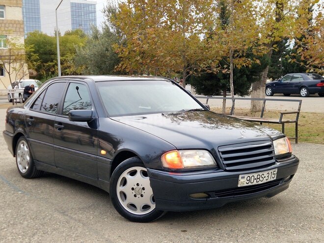 Mercedes C 180 1998, 267,435 km - 1.8 l - Sumqayıt