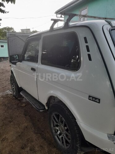 LADA (VAZ) Niva 2008, 131,000 km - 1.7 л - Yardımlı