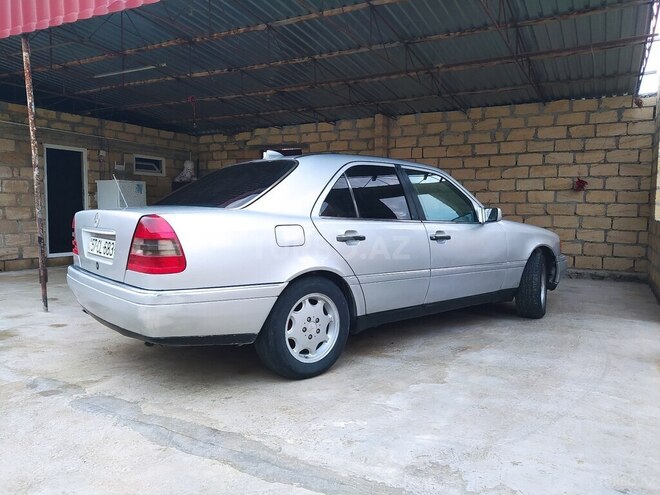 Mercedes C 220 1994, 200,000 km - 2.2 l - Şəmkir