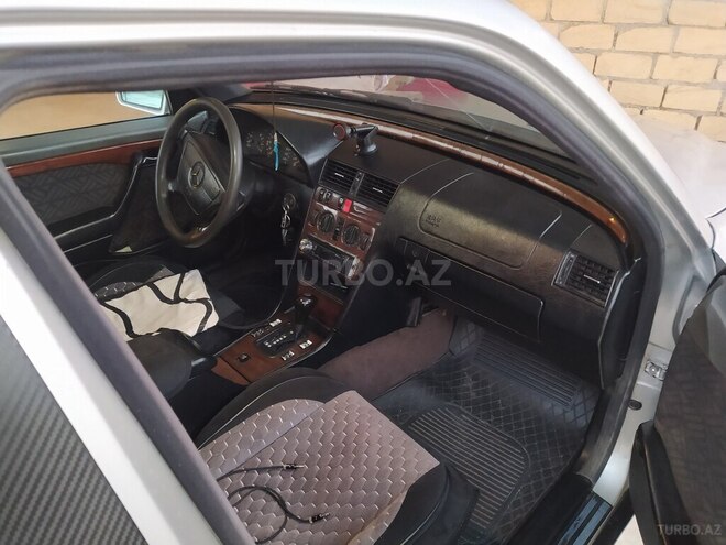 Mercedes C 220 1994, 200,000 km - 2.2 l - Şəmkir