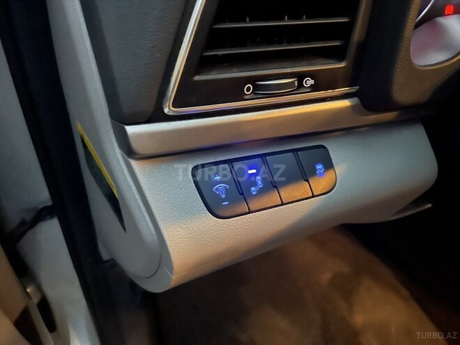 Hyundai Elantra 2018, 89,766 km - 2.0 l - Bakı