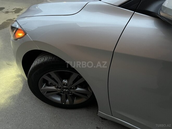 Hyundai Elantra 2018, 89,766 km - 2.0 l - Bakı