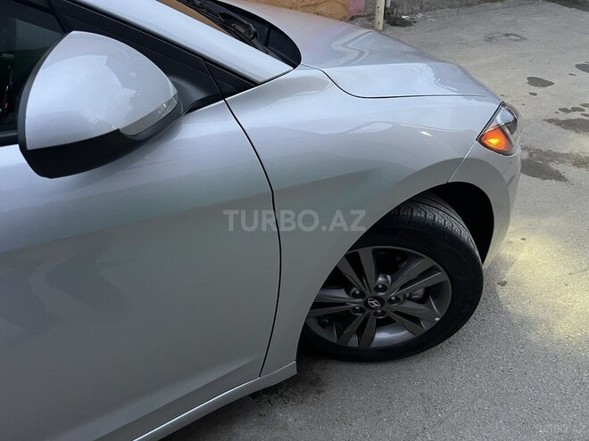 Hyundai Elantra 2018, 89,766 km - 2.0 l - Bakı