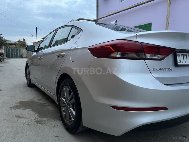 Hyundai Elantra 2018, 89,766 km - 2.0 l - Bakı