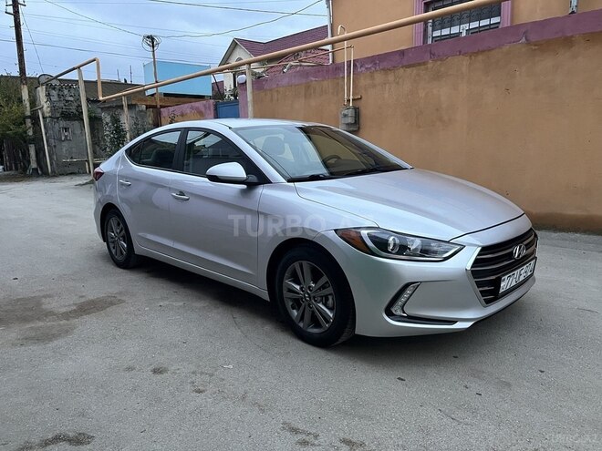 Hyundai Elantra 2018, 89,766 km - 2.0 l - Bakı