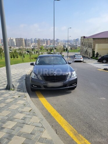 Mercedes E 220 d 2009, 437,000 km - 2.2 l - Bakı