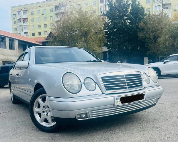 Mercedes E 240 1998, 360,000 km - 2.4 l - Sumqayıt