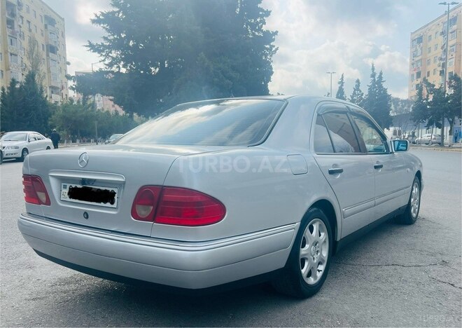Mercedes E 240 1998, 360,000 km - 2.4 l - Sumqayıt