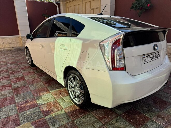 Toyota Prius 2010, 195,000 km - 1.8 l - Bakı