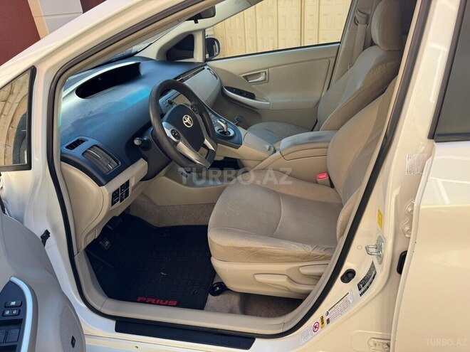 Toyota Prius 2010, 195,000 km - 1.8 l - Bakı