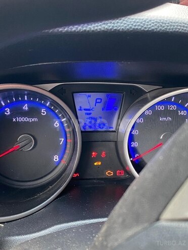 Hyundai ix35 2012, 253,000 km - 2.0 l - Bakı