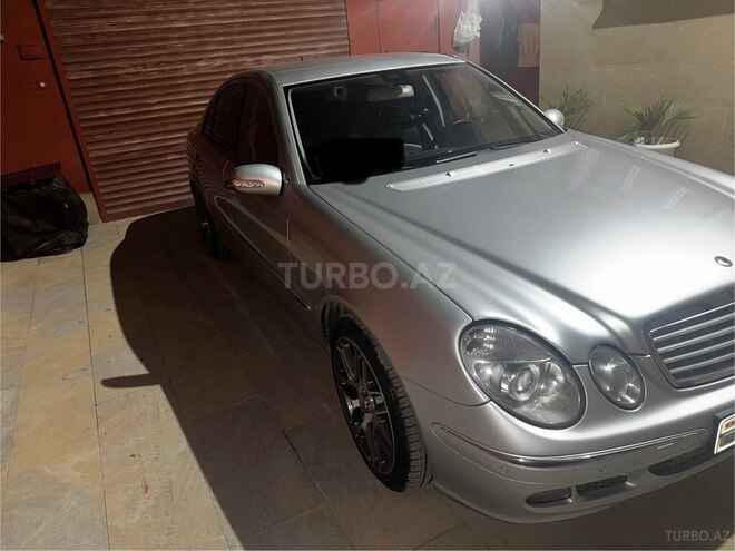 Mercedes E 220 d 2004, 303,400 km - 2.2 l - Sumqayıt