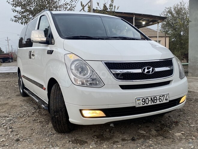 Hyundai H-1 2009, 358,000 km - 2.5 l - Beyləqan