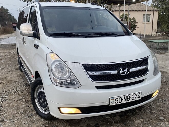 Hyundai H-1 2009, 358,000 km - 2.5 l - Beyləqan