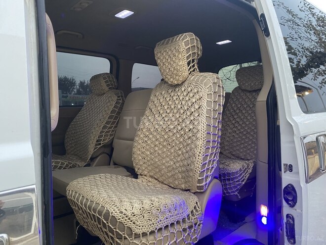 Hyundai H-1 2009, 358,000 km - 2.5 l - Beyləqan