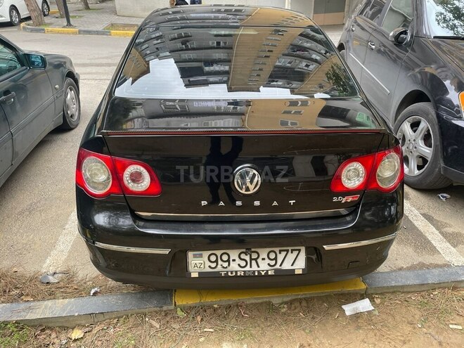 Volkswagen Passat 2005, 320,000 km - 2.0 л - Bakı