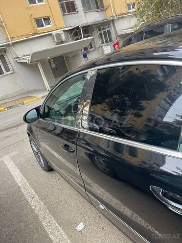 Volkswagen Passat 2005, 320,000 km - 2.0 л - Bakı