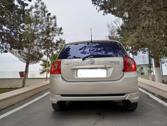 Toyota Corolla 2006, 226,000 km - 1.4 л - Bakı