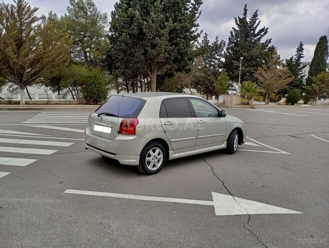 Toyota Corolla 2006, 226,000 km - 1.4 л - Bakı