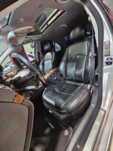 Mercedes E 260 2003, 255,000 km - 2.6 l - Sumqayıt