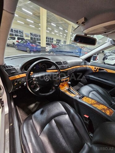 Mercedes E 260 2003, 255,000 km - 2.6 l - Sumqayıt