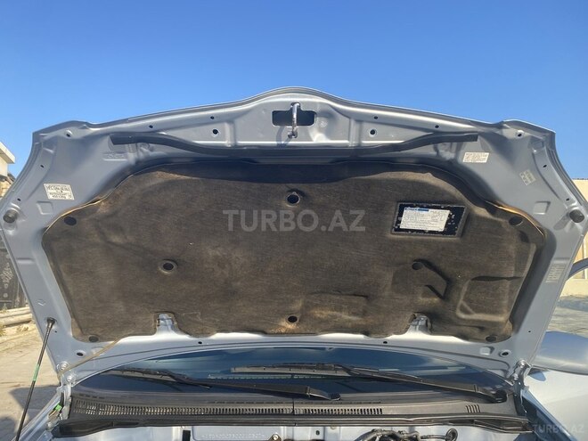 Toyota Corolla 2005, 380,000 km - 1.4 l - Bakı