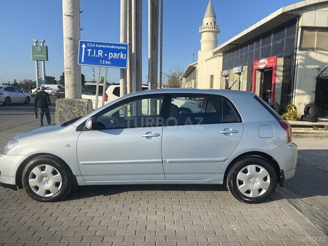 Toyota Corolla 2005, 380,000 km - 1.4 l - Bakı