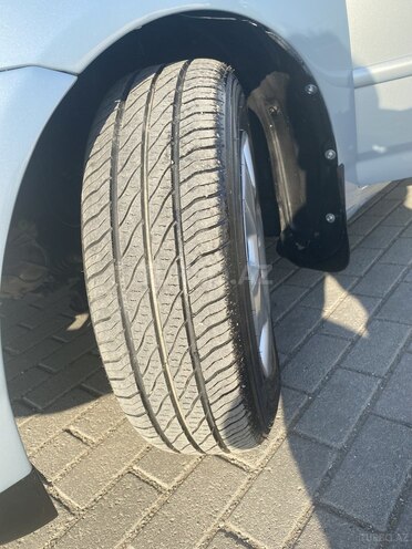 Toyota Corolla 2005, 380,000 km - 1.4 l - Bakı