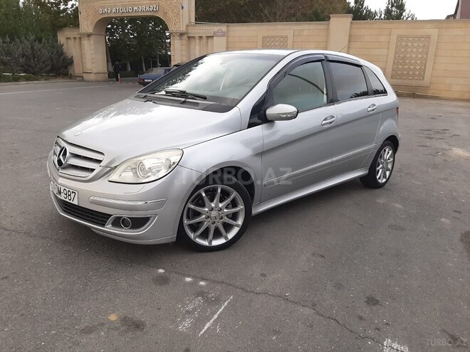Mercedes B 170 2008, 146,000 km - 1.7 l - Bakı