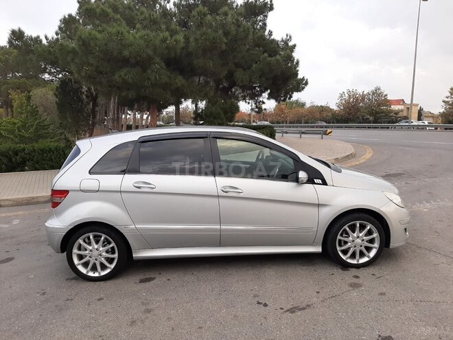 Mercedes B 170 2008, 146,000 km - 1.7 l - Bakı