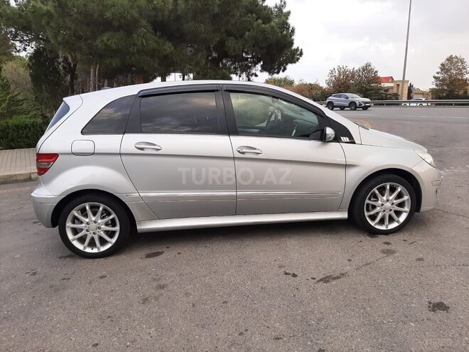 Mercedes B 170 2008, 146,000 km - 1.7 l - Bakı
