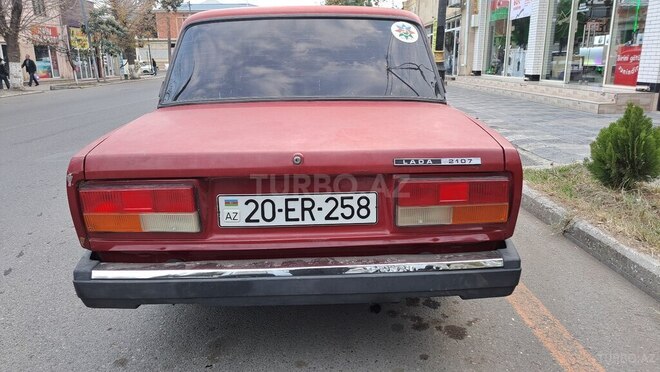 LADA (VAZ) 2107 1984, 98,681 km - 1.6 l - Qazax