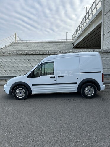 Ford Tourneo Connect 2013, 177,000 km - 1.8 l - Bakı