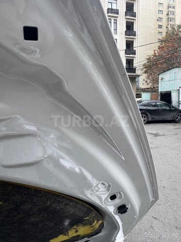 Toyota Prius C 2016, 221,850 km - 1.5 l - Bakı