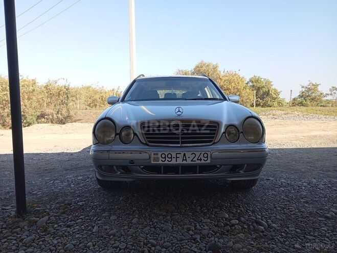 Mercedes E 240 1999, 240,000 km - 2.4 l - İmişli